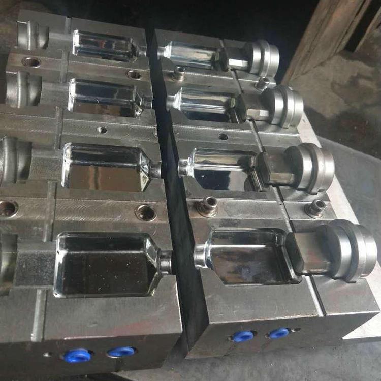 河间塑料瓶模具